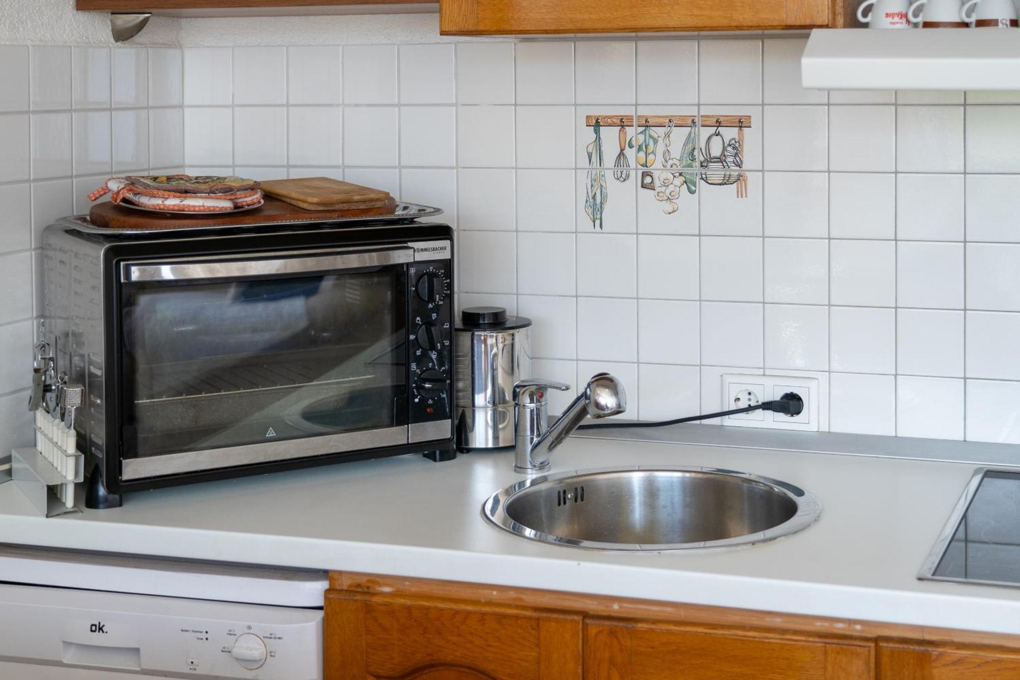 Apartment Kristina Dujmovic Baska Voda Bilik gambar