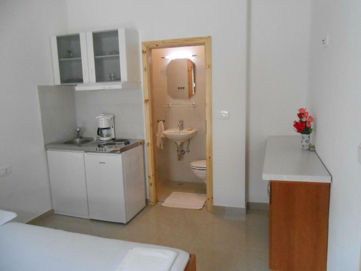 Apartment Kristina Dujmovic Baska Voda Luaran gambar